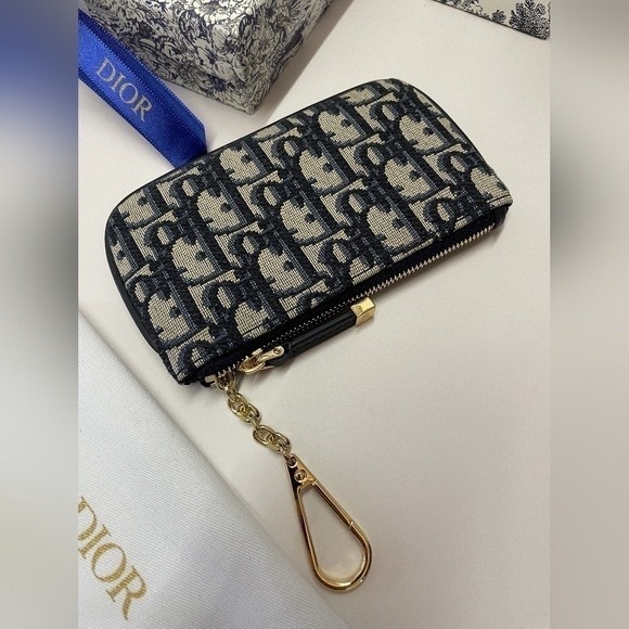 Dior Travel Myrte Zipped Key Case - Picture 5 of 8